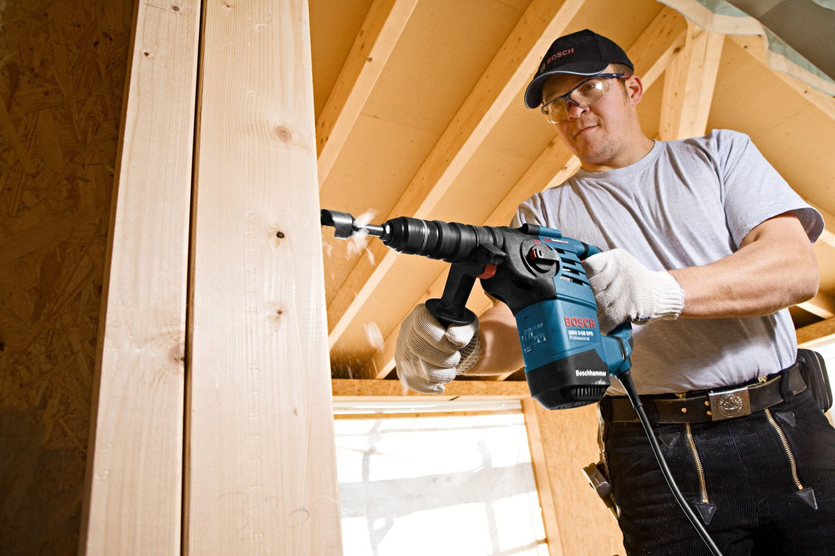 Bosch Professional Bohrhammer GBH 3-28 DFR mit SDS-plus, Schnellspannbohrfutter und Handwerkerkoffer – Produktansicht 4