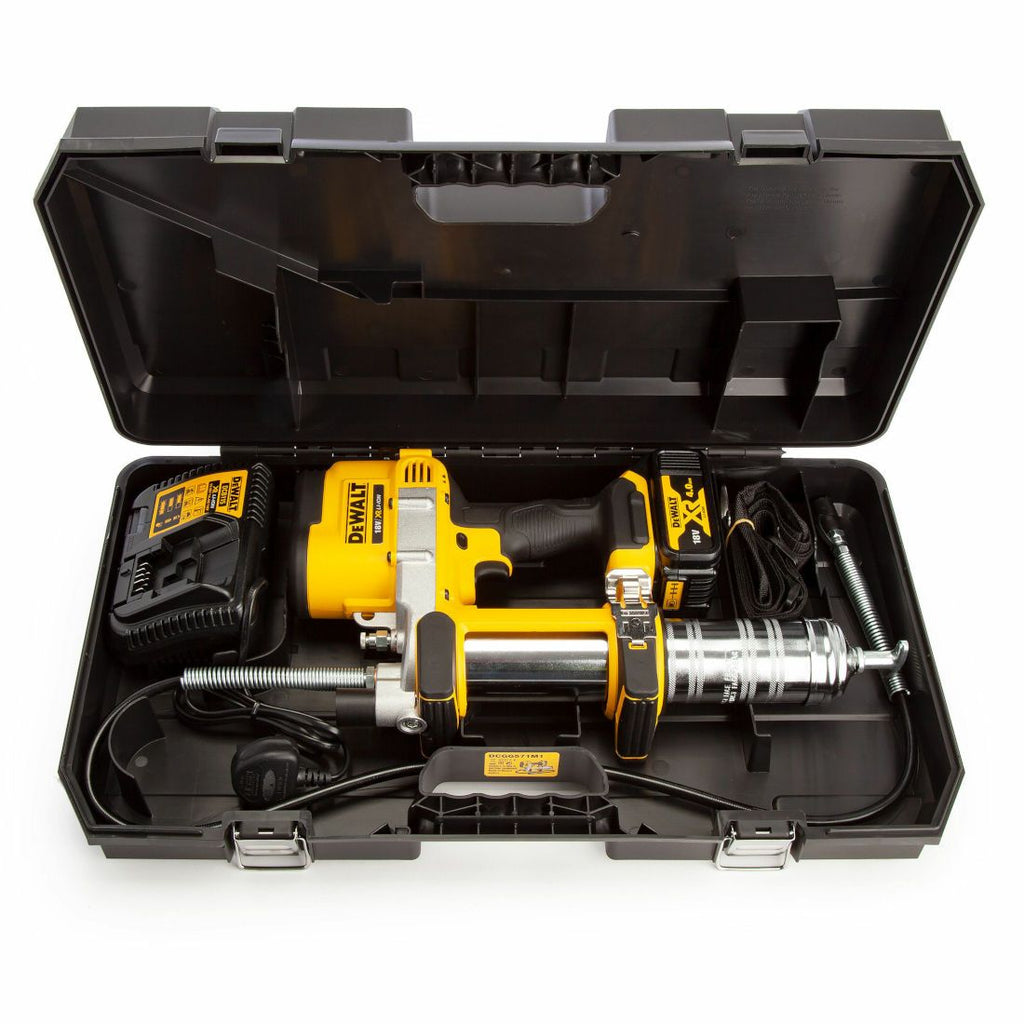 DeWalt DCGG571M1-GB 18 V XR Akku Fettpresse inkl. 1x 4,0 Ah Akkus – Produktansicht 4