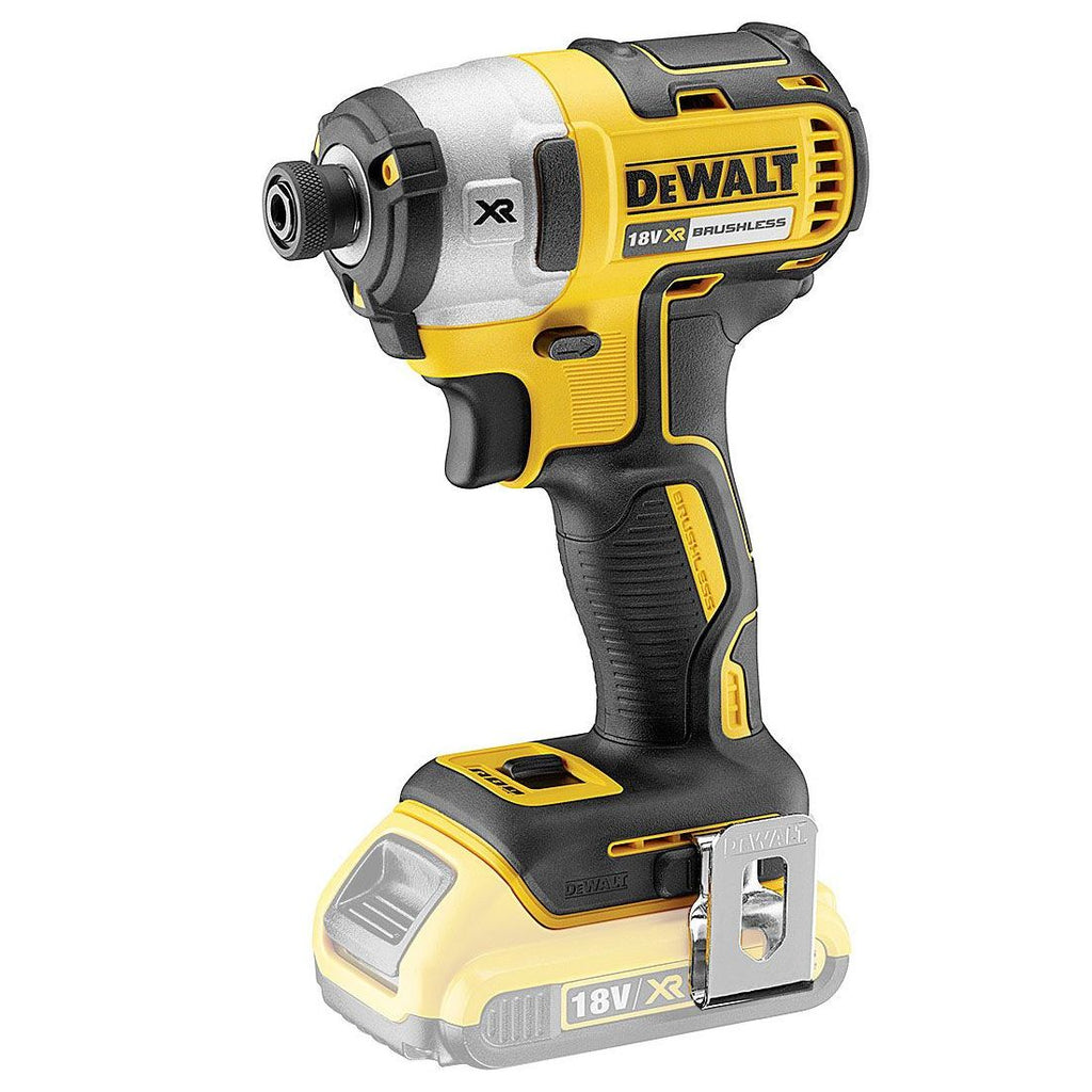 DeWalt DCK699M3T 18 V XR Akku 6 teilig Elektrowerkzeug-Set inkl. 3x 4,0 Ah Akkus – Produktansicht 3