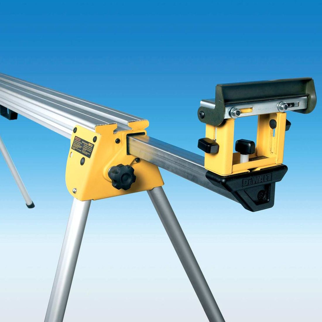DeWalt DE7023-XJ Type 4 Universal Gehrungssäge Untergestell 212463 – Produktansicht 3