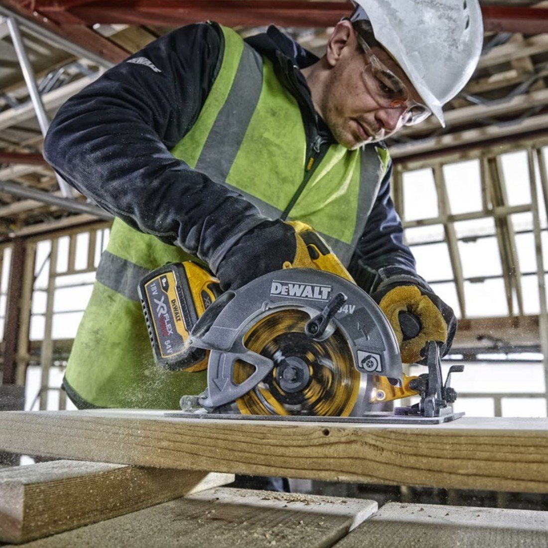 DeWalt DCS578NT-XJ 54 V XR FLEXVOLT 190 mm bürstenlos Handkreissäge ohne Akku und Ladegerät im TSTAK Transportkoffer – Produk