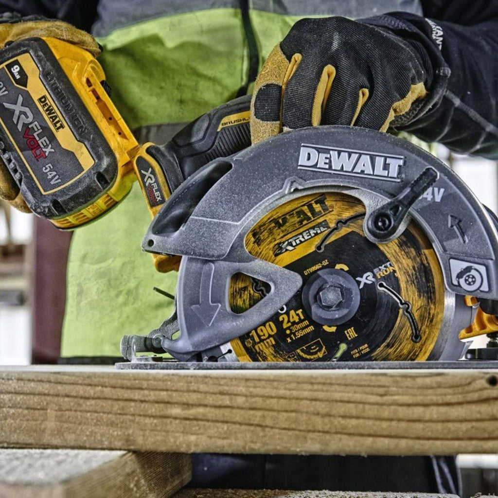 DeWalt DCS578NT-XJ 54 V XR FLEXVOLT 190 mm bürstenlos Handkreissäge ohne Akku und Ladegerät im TSTAK Transportkoffer – Produk