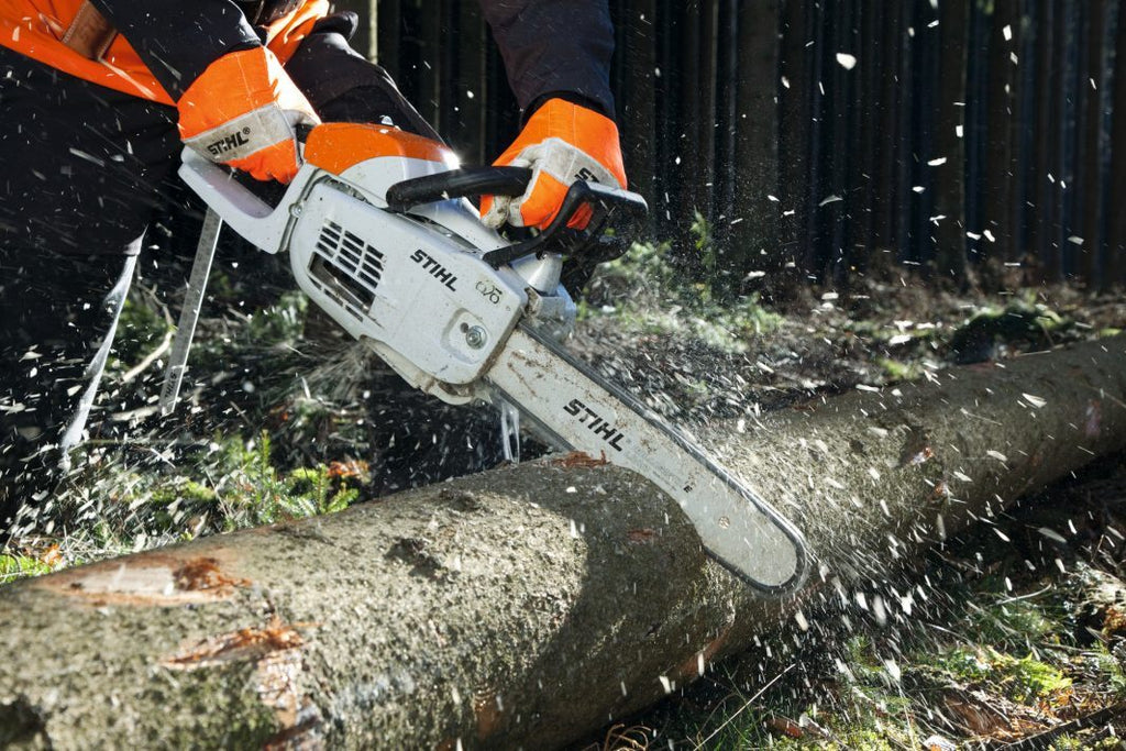STIHL MS 201 C-M Benzin-Motorsäge | 3/8″ PS Schneidgarnitur 35 cm – Produktansicht 4