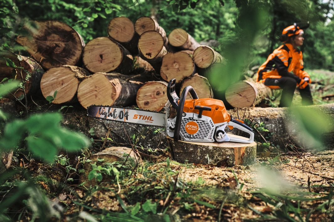 STIHL MS 300 C-M Benzin-Motorsäge | .325″ RS Pro Schneidgarnitur 40 cm – Produktansicht 6