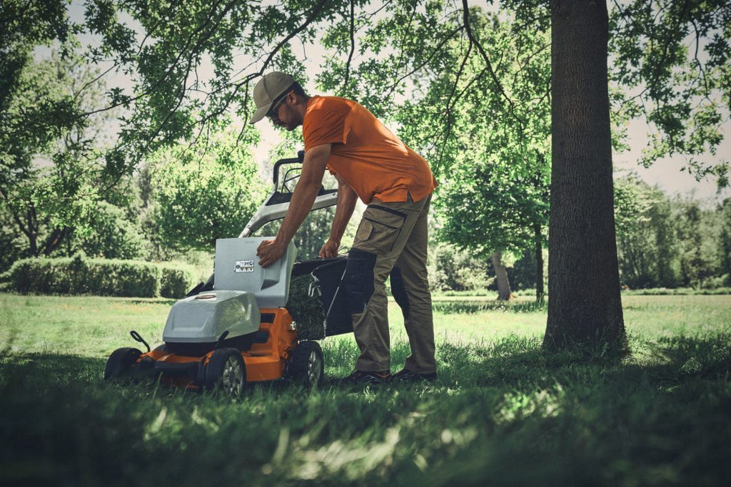 STIHL RMA 750 V Akku-Rasenmäher – Produktansicht 4