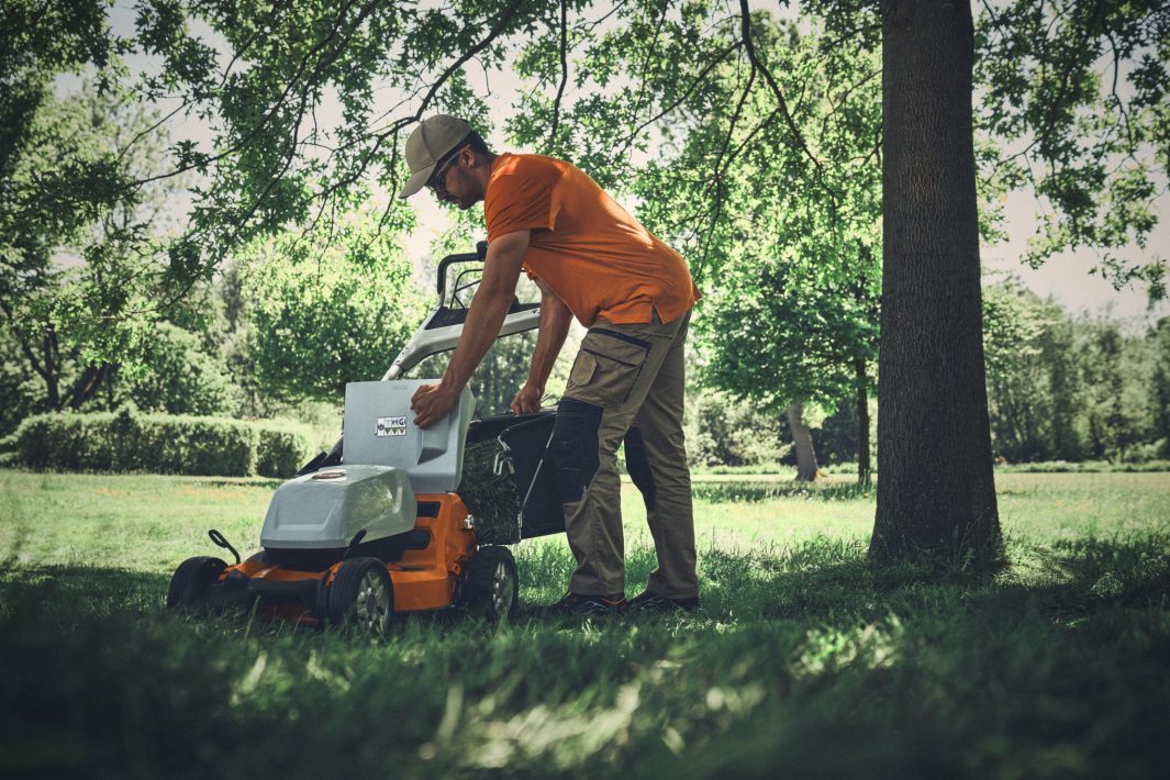 STIHL RMA 750 V Akku-Rasenmäher – Produktansicht 4