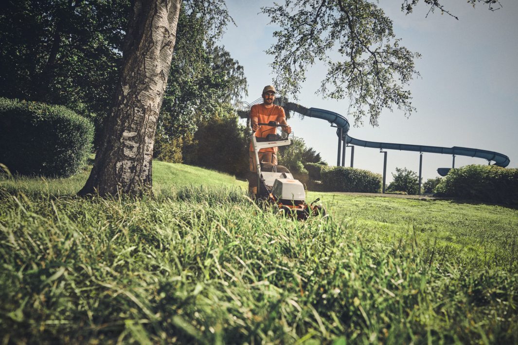 STIHL RMA 756 V Akku-Rasenmäher – Produktansicht 3